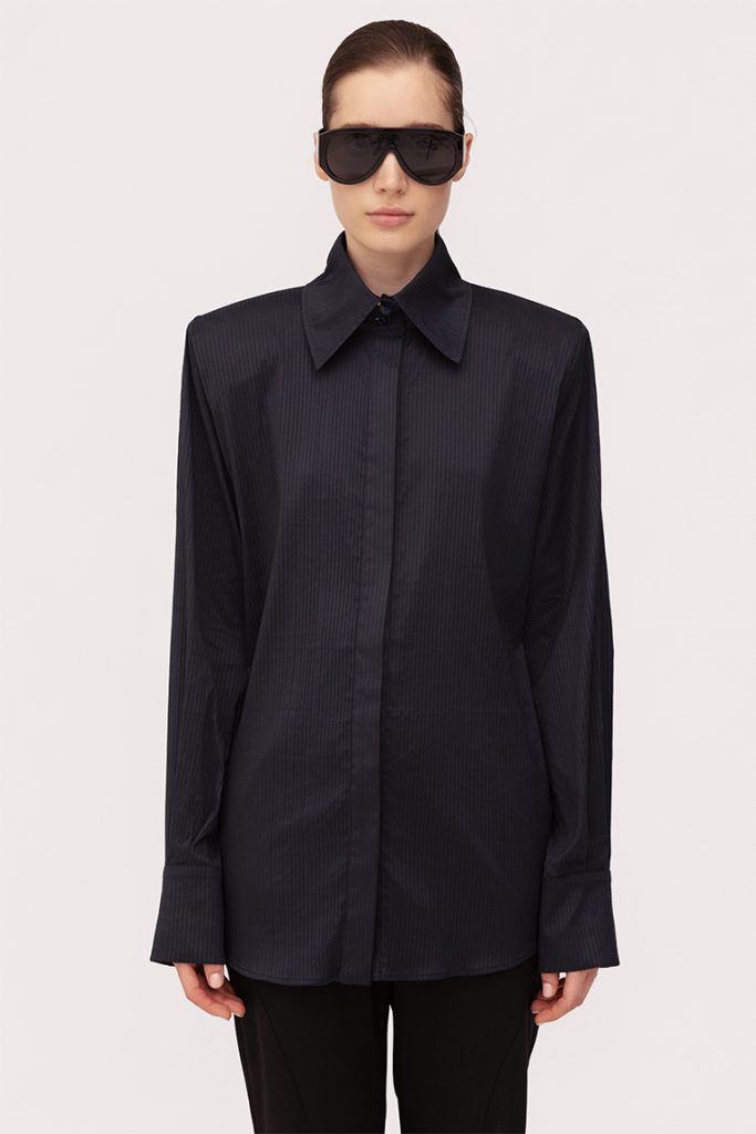 Fitted shirt in striped poplin