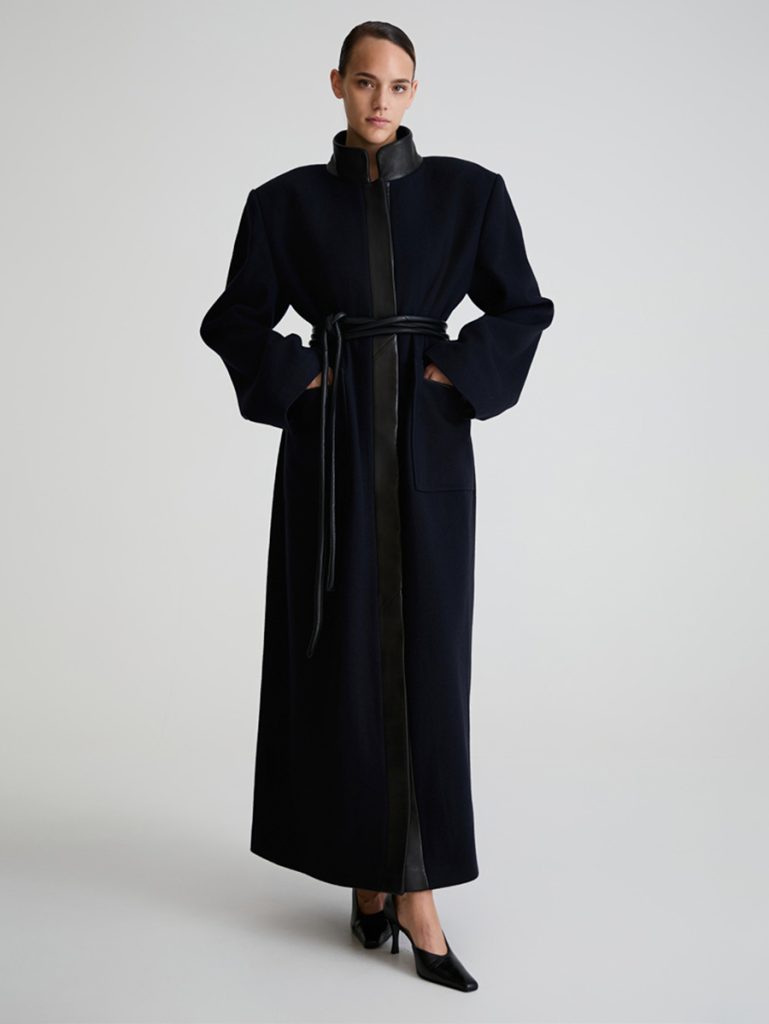 Navy allure
