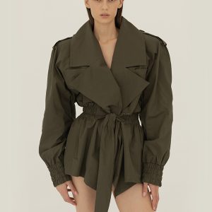Trench coat in cotton / forest green