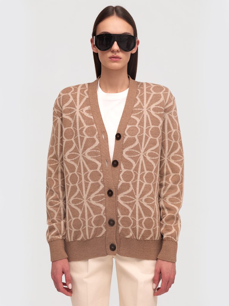 Knitted Monogram cardigan / brown