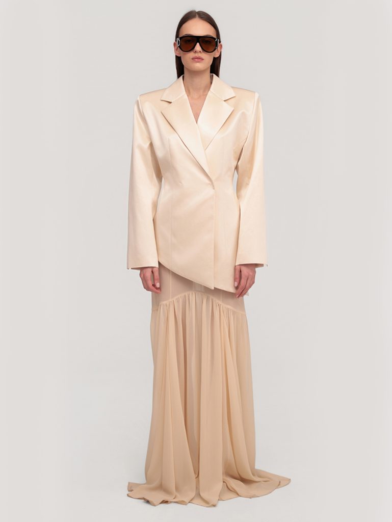 Asymmetric set in silk and muslin / beige