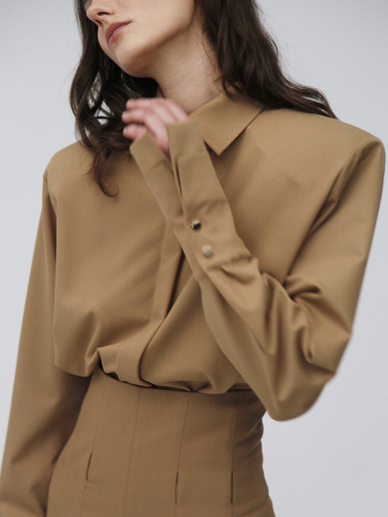 Noisette blouse