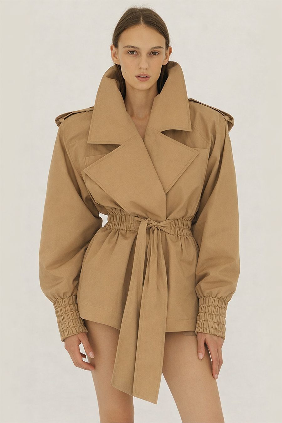 Trench coat in cotton / camel