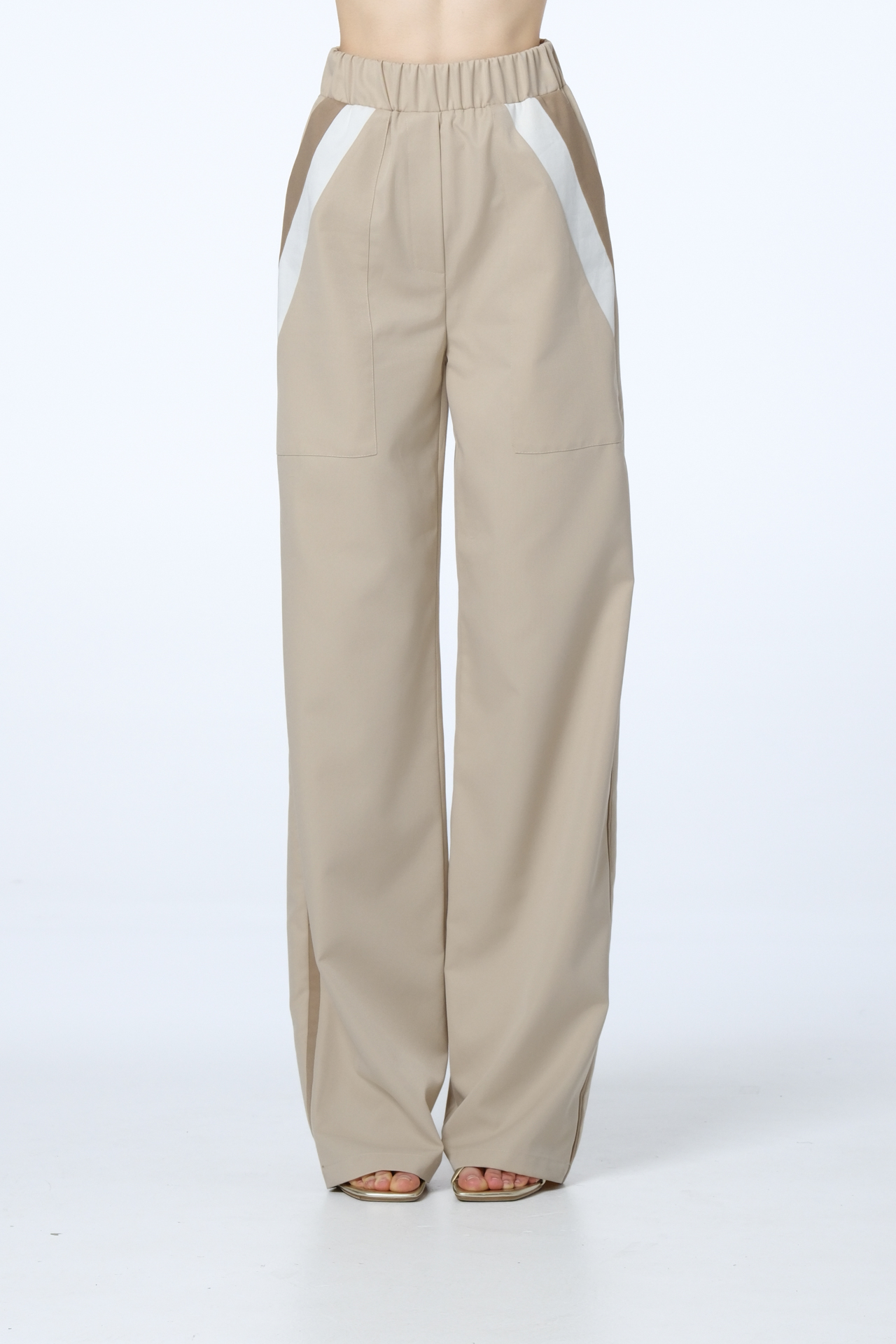 Sporty pants 05