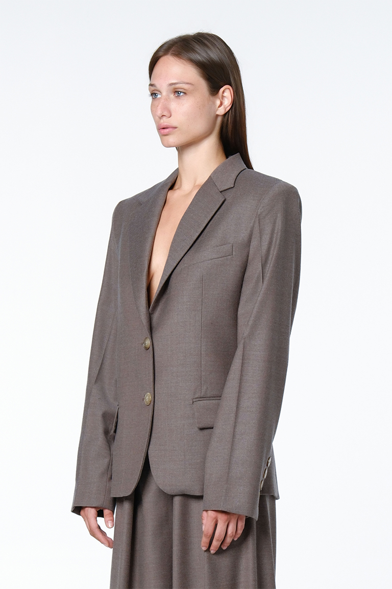 Short jacket in wool