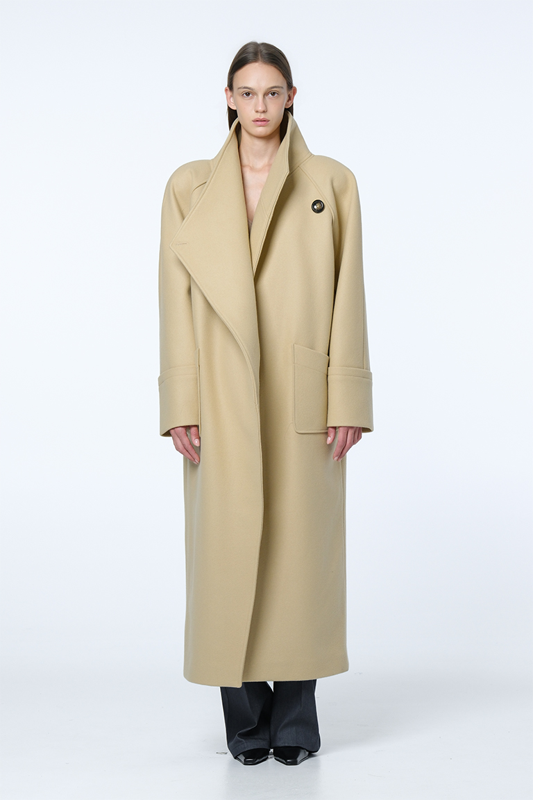 Long asymmetric coat / beige