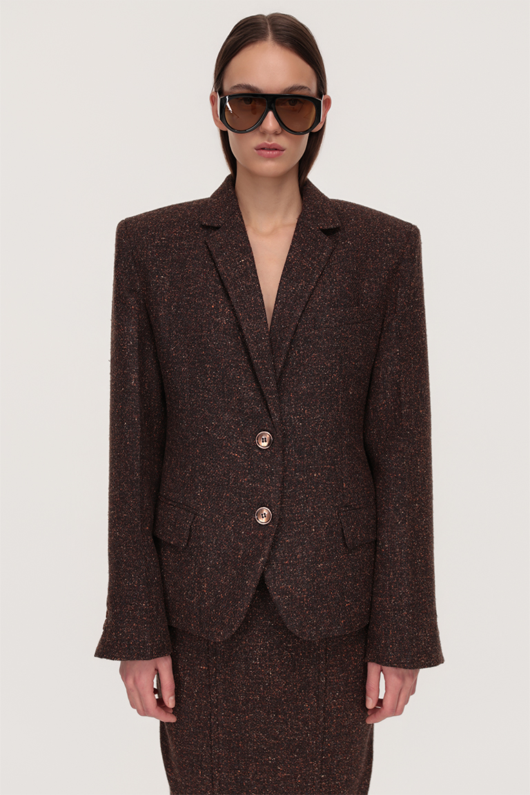 Short jacket & pencil skirt in silky wool