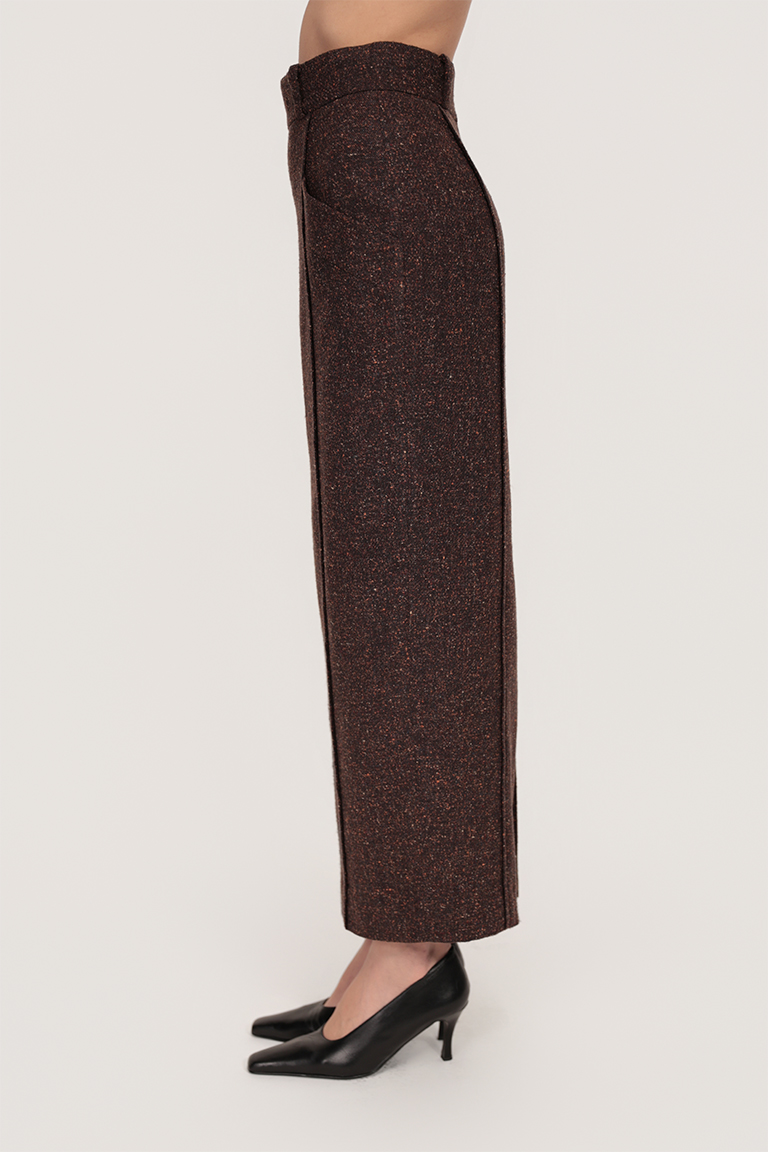Short jacket & pencil skirt in silky wool