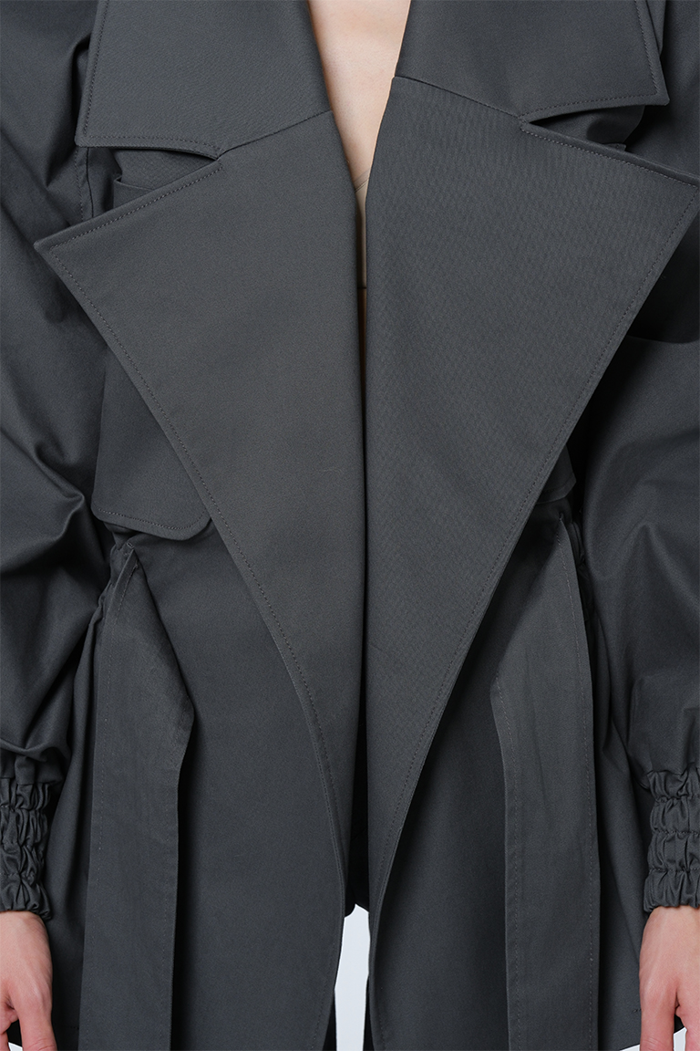 Trench coat in cotton / dark grey